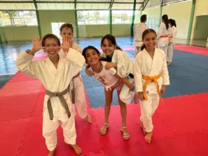 karate-do-venha-fazer-parte-dessa-familia03
