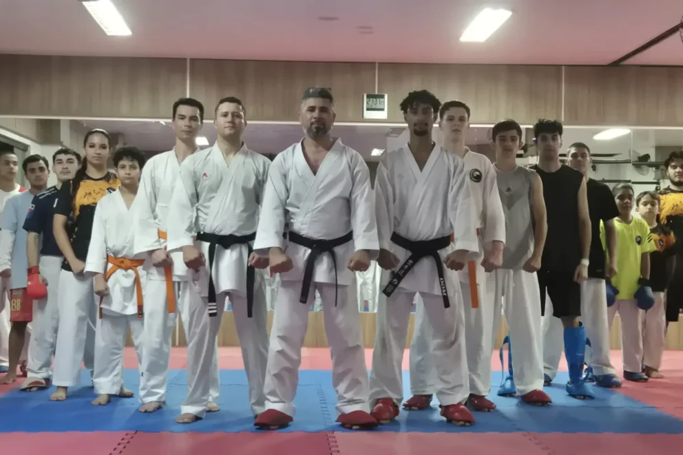 Atletas-de-Foz-do-Iguacu-se-preparam-para-a-grande-final-do-Campeonato-Paranaense-de-Karate04