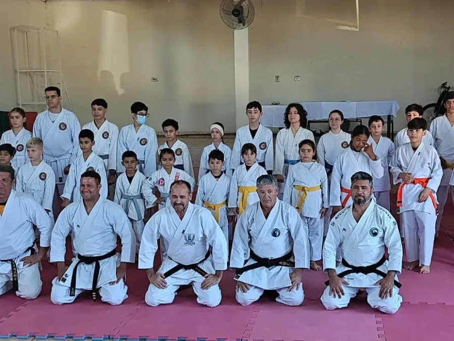 akfi-exame-geral-de-faixa-karate-foz-do-iguacu-2026-1